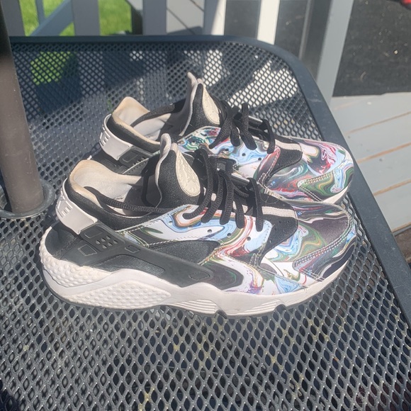 Nike Air Huarache - Picture 4 of 6